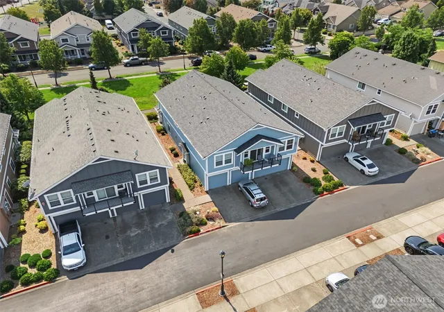 Photo 2 of Condo for sale at 6037 Illinois Ln Se #C, Lacey, WA 98513 | MLS# NWM2561322 | Listing updated on 2026-09-23