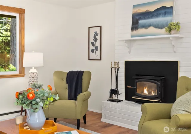 Photo 4 of Single family home for sale at 12249 N Madison Ave NE, Bainbridge Island, WA 98110 | MLS# NWM2561405 | Listing updated on 2026-09-20