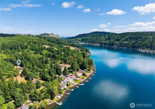 Photo 1 of Single family home for sale at 2040 Summit Lake Shore Rd Nw, Olympia, WA 98502 | MLS# NWM2561435 | Listing updated on 2026-09-28