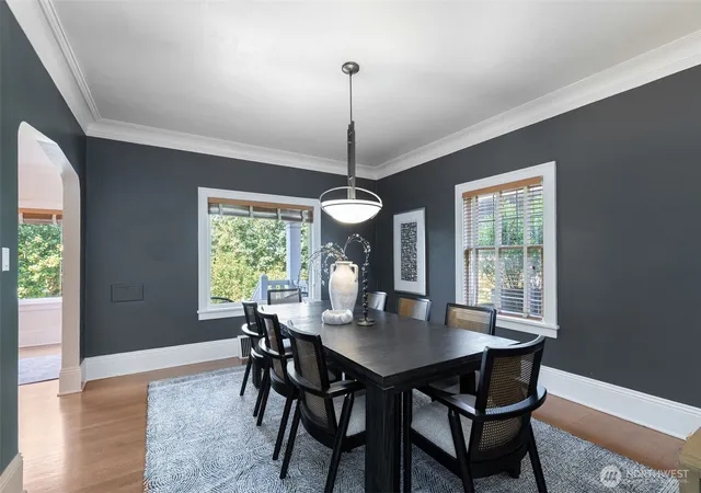 Photo 4 of Single family home for sale at 431 Smith St, Seattle, WA 98109 | MLS# NWM2561525 | Listing updated on 2026-10-01