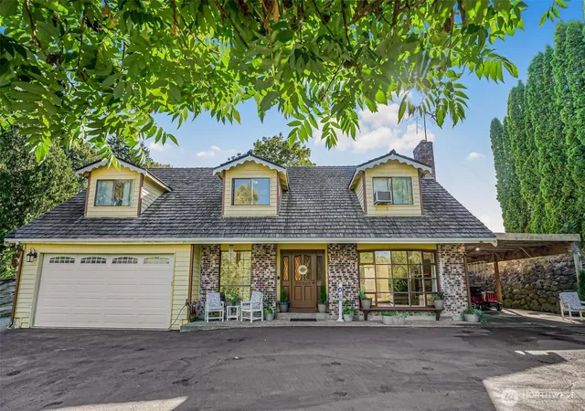 Photo 1 of Sale Pending at 15255 206th Avenue Se, Renton, WA 98059 | MLS# NWM2561558 | Listing updated on 2026-09-24