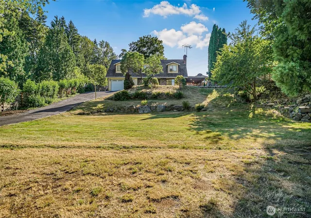 Photo 2 of Sale Pending at 15255 206th Avenue Se, Renton, WA 98059 | MLS# NWM2561558 | Listing updated on 2026-09-24