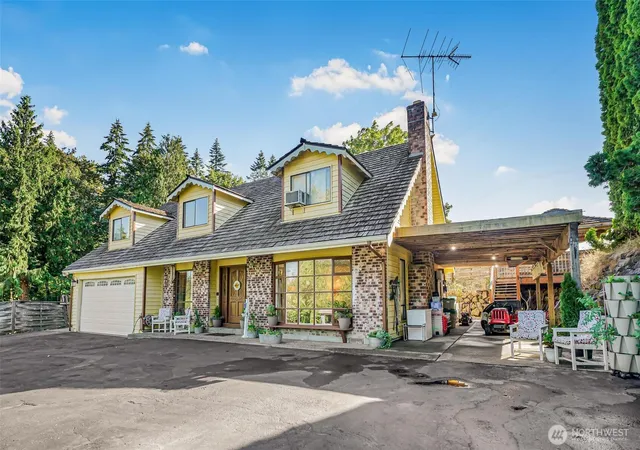 Photo 3 of Sale Pending at 15255 206th Avenue Se, Renton, WA 98059 | MLS# NWM2561558 | Listing updated on 2026-09-24