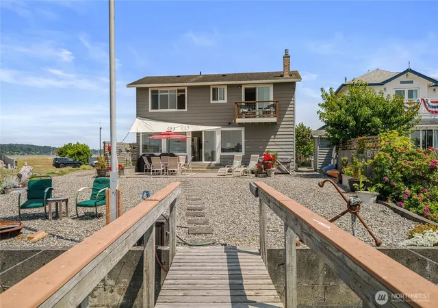 Photo 1 of Contingent at 4045 Saltspring Dr, Ferndale, WA 98248 | MLS# NWM2561628 | Listing updated on 2026-09-19