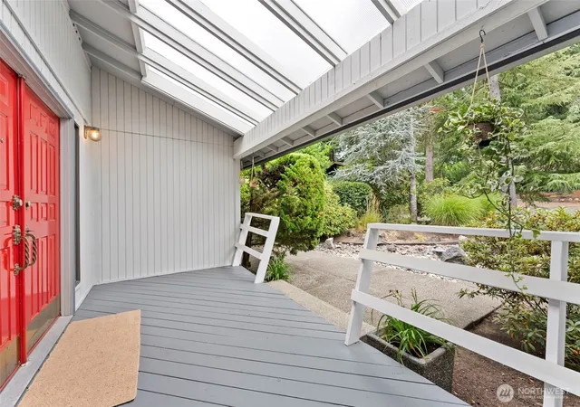 Photo 4 of Single family home for sale at 1517 Briarwood Ct NW, Olympia, WA 98502 | MLS# NWM2561832 | Listing updated on 2026-09-23