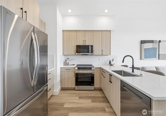 Photo 3 of Single family home for sale at 1109 Divine Ln, Bellingham, WA 98229 | MLS# NWM2561911 | Listing updated on 2026-09-30