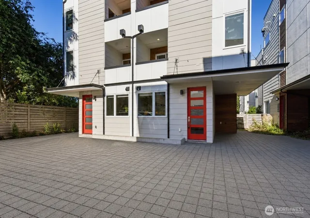 Photo 2 of Townhouse for sale at 1530 13th Avenue S #D, Seattle, WA 98144 | MLS# NWM2561953 | Listing updated on 2026-09-23