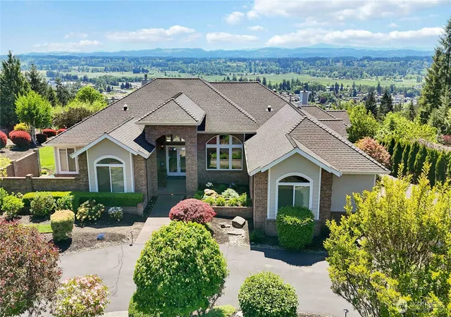 Photo 1 of Single family home for sale at 193 Alderwood Dr, Chehalis, WA 98532 | MLS# NWM2561977 | Listing updated on 2026-09-23