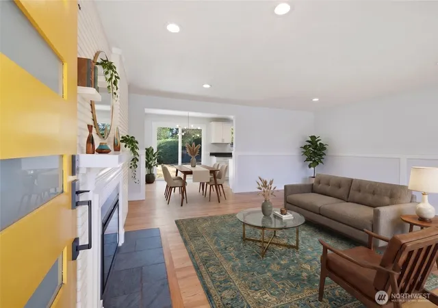 Photo 2 of Single family home for sale at 4634 S Gazelle St, Seattle, WA 98118 | MLS# NWM2562018 | Listing updated on 2026-10-01