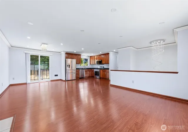 Photo 3 of Single family home for sale at 512 Veralene Way SW, Everett, WA 98203 | MLS# NWM2562142 | Listing updated on 2026-09-23
