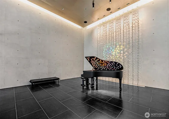 Photo 2 of Condo for sale at 300 Virginia St #4111, Seattle, WA 98101 | MLS# NWM2562394 | Listing updated on 2026-09-23