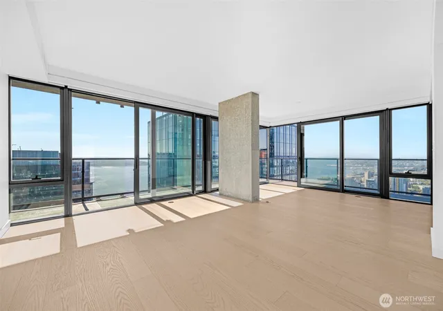 Photo 4 of Condo for sale at 300 Virginia St #4111, Seattle, WA 98101 | MLS# NWM2562394 | Listing updated on 2026-09-23