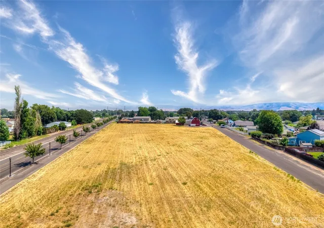 Land for sale at 0 Rose St, College Place, WA 99324 | MLS# NWM2562433