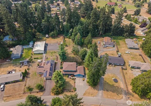Photo 4 of Single family home for sale at 7445 Fair Oakes Rd SE, Olympia, WA 98513 | MLS# NWM2562523 | Listing updated on 2026-09-26