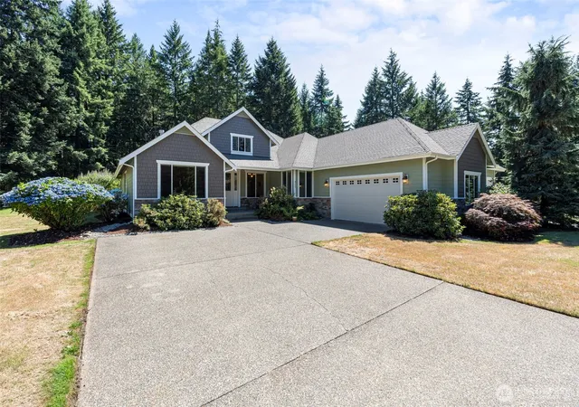 Photo 2 of Single family home for sale at 8749 82nd Lane Se, Olympia, WA 98513 | MLS# NWM2562736 | Listing updated on 2026-09-29