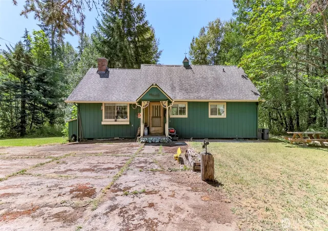 Photo 1 of Single family home for sale at 20815 Sate Route 706 E, Elbe, WA 98330 | MLS# NWM2562803 | Listing updated on 2026-09-23