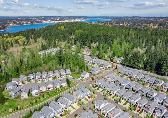 Photo 2 of Single family home for sale at 3824 Discovery Ave Sw, Bremerton, WA 98312 | MLS# NWM2562876 | Listing updated on 2026-09-23