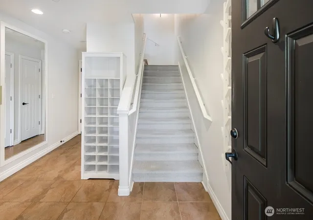 Photo 3 of Single family home for sale at 15503 18th Avenue W #2A, Lynnwood, WA 98087 | MLS# NWM2562877 | Listing updated on 2026-09-22