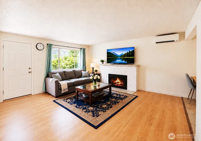Photo 1 of Single family home for sale at 10246 Renton Ave S, Seattle, WA 98178 | MLS# NWM2563036 | Listing updated on 2026-09-23