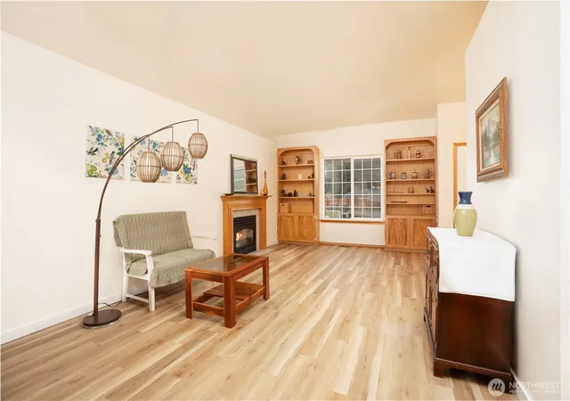 Photo 4 of Single family home for sale at 6016 129th Street Ct NW, Gig Harbor, WA 98332 | MLS# NWM2563126 | Listing updated on 2026-09-29