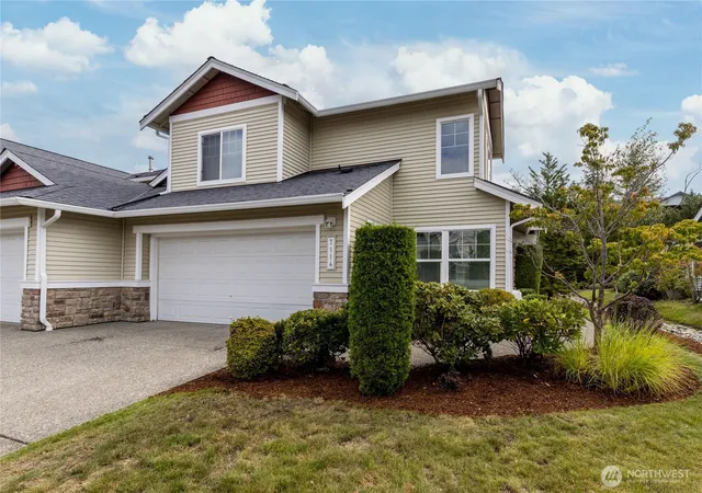 Photo 1 of Single family home for sale at 7114 James Pl Se, Auburn, WA 98092 | MLS# NWM2563135 | Listing updated on 2026-09-28