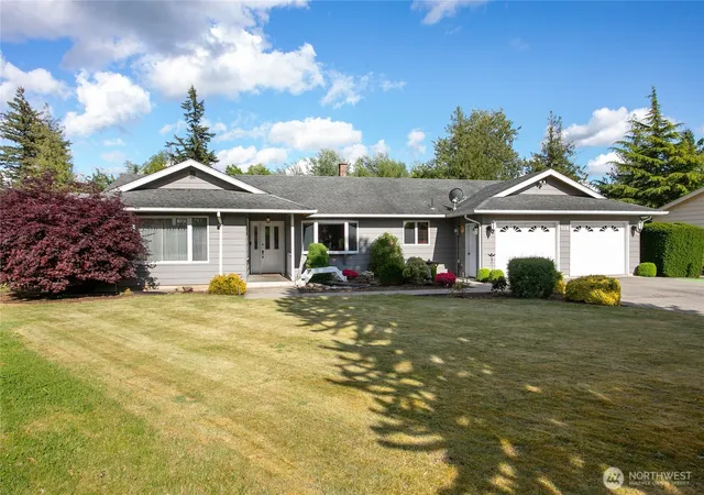 Photo 2 of Single family home for sale at 508 17th Street, Lynden, WA 98264 | MLS# NWM2563213 | Listing updated on 2026-09-23