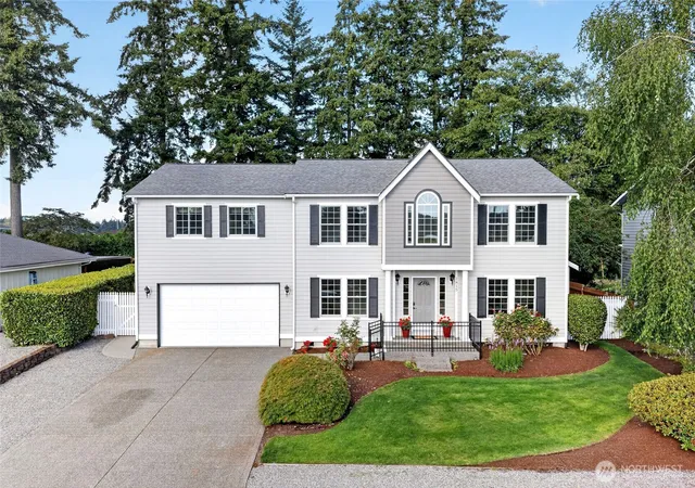 Photo 2 of Sale Pending at 2815 199th Avenue Ct E, Lake Tapps, WA 98391 | MLS# NWM2563338 | Listing updated on 2026-09-25