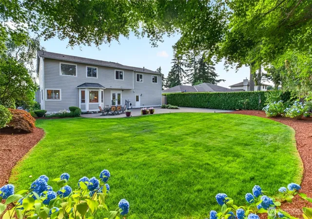 Photo 3 of Sale Pending at 2815 199th Avenue Ct E, Lake Tapps, WA 98391 | MLS# NWM2563338 | Listing updated on 2026-09-25