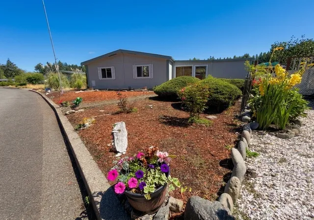 Photo 1 of Manufactured home for sale at 4806 Cushman Rd #106, Olympia, WA 98506 | MLS# NWM2563517 | Listing updated on 2026-10-01