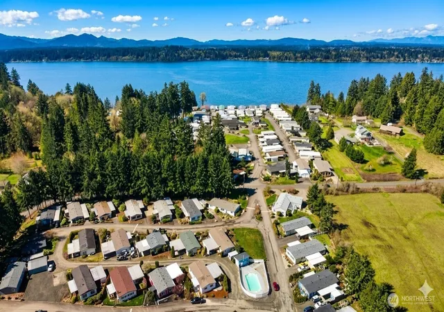 Photo 3 of Manufactured home for sale at 4806 Cushman Rd #106, Olympia, WA 98506 | MLS# NWM2563517 | Listing updated on 2026-10-01