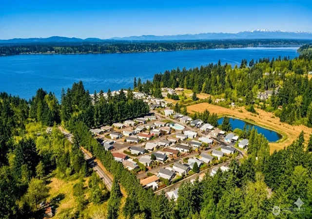 Photo 4 of Manufactured home for sale at 4806 Cushman Rd #106, Olympia, WA 98506 | MLS# NWM2563517 | Listing updated on 2026-10-01