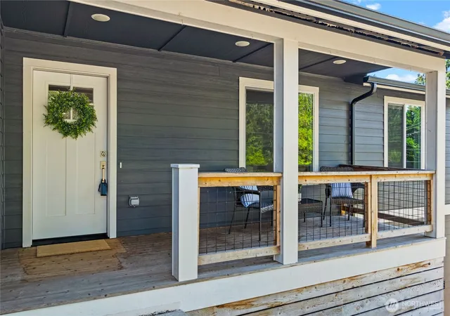 Photo 2 of Single family home for sale at 9804 Windward Dr Nw, Olympia, WA 98502 | MLS# NWM2563562 | Listing updated on 2026-09-23
