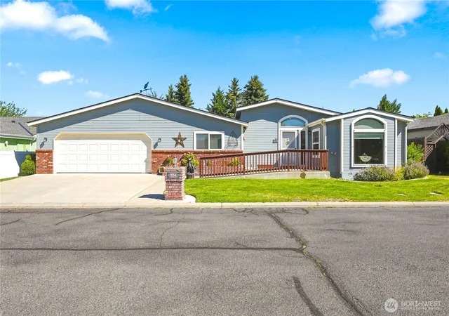 Photo 2 of Contingent at 1100 S Rosewood Dr #104, Ellensburg, WA 98926 | MLS# NWM2563718 | Listing updated on 2026-09-23