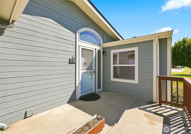 Photo 3 of Manufactured home for sale at 1100 S Rosewood Dr #104, Ellensburg, WA 98926 | MLS# NWM2563718 | Listing updated on 2026-09-23