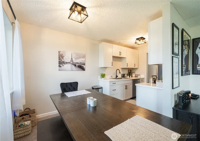 Photo 4 of Condo for sale at 1902 W Prospect St #105, Chelan, WA 98816 | MLS# NWM2563725 | Listing updated on 2026-09-24