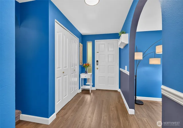 Photo 4 of Single family home for sale at 402 170th Place SW, Bothell, WA 98012 | MLS# NWM2563747 | Listing updated on 2026-09-23