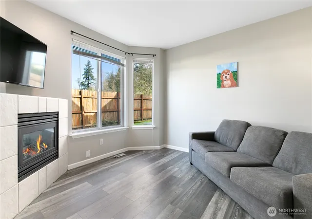 Photo 3 of Townhouse for sale at 2754 Comet St, Milton, WA 98354 | MLS# NWM2563801 | Listing updated on 2026-09-28