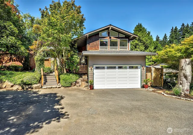 Photo 1 of Single family home for sale at 21220 Shell Valley Rd, Edmonds, WA 98026 | MLS# NWM2563814 | Listing updated on 2026-09-26