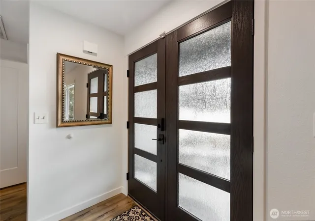 Photo 3 of Single family home for sale at 10009 Ne 141st Street, Kirkland, WA 98034 | MLS# NWM2563917 | Listing updated on 2026-10-01