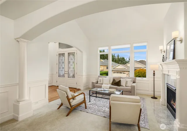 Photo 3 of Single family home for sale at 2759 NW Pine Cone Pl, Issaquah, WA 98027 | MLS# NWM2563931 | Listing updated on 2026-09-29