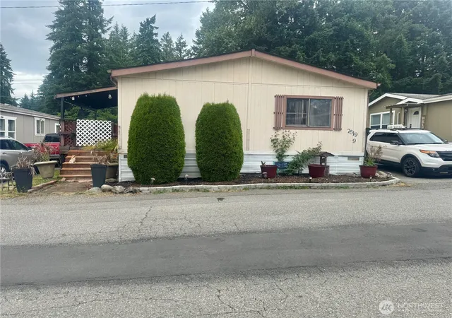 Manufactured home for sale at 7619 156th Street Ct E #9, Puyallup, WA 98375 | MLS# NWM2563979