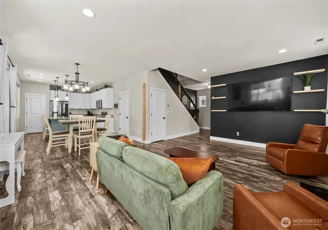 Photo 4 of Sale Pending at 4283 SW Chatterton Ave, Port Orchard, WA 98367 | MLS# NWM2564332 | Listing updated on 2026-09-25