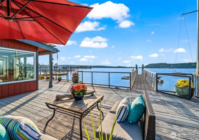 Photo 3 of Single family home for sale at 1542 S Wilton Rd, Tacoma, WA 98465 | MLS# NWM2564472 | Listing updated on 2026-09-23