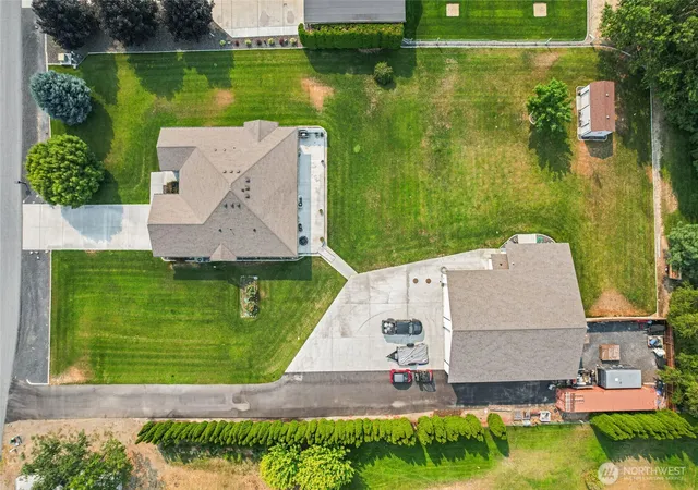 Photo 3 of Single family home for sale at 6616 Rd 19 NE, Moses Lake, WA 98837 | MLS# NWM2564706 | Listing updated on 2026-09-28