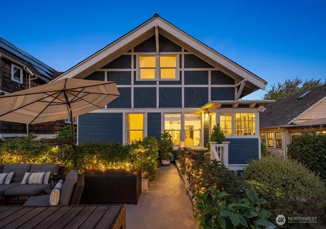 Photo 1 of Single family home for sale at 515 30th Avenue S, Seattle, WA 98144 | MLS# NWM2564734 | Listing updated on 2026-09-26