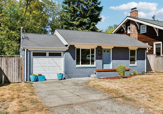 Photo 1 of Single family home for sale at 9227 Palatine Ave N, Seattle, WA 98103 | MLS# NWM2564938 | Listing updated on 2026-09-24