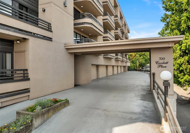 Photo 3 of Condo for sale at 700 Crockett St #104, Seattle, WA 98109 | MLS# NWM2564953 | Listing updated on 2026-09-29