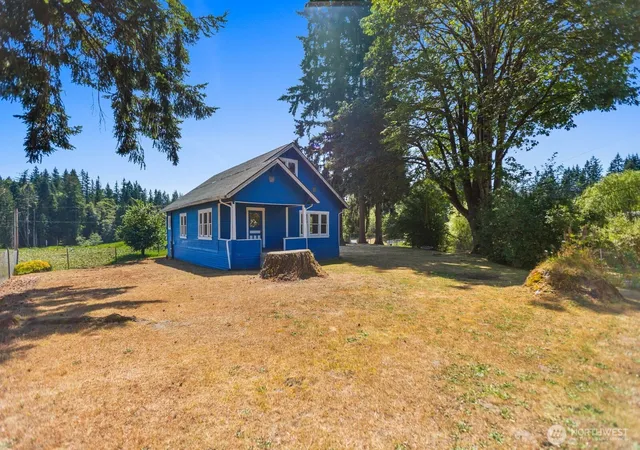 Photo 2 of Sale Pending at 14620 28th Street Ne, Lake Stevens, WA 98258 | MLS# NWM2564968 | Listing updated on 2026-09-30