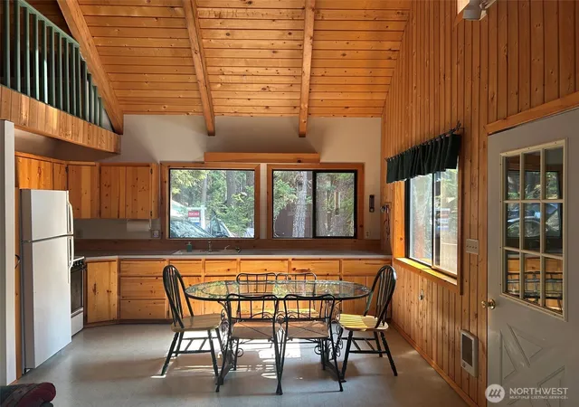 Photo 3 of Single family home for sale at 0 Nka Lakeview Dr, Ronald, WA 98940 | MLS# NWM2565036 | Listing updated on 2026-09-23