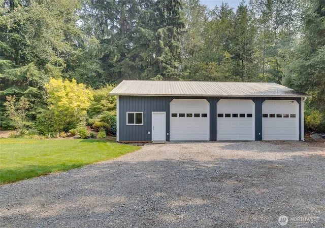 Photo 3 of Single family home for sale at 8121 134th Street Ne, Arlington, WA 98223 | MLS# NWM2565068 | Listing updated on 2026-09-24